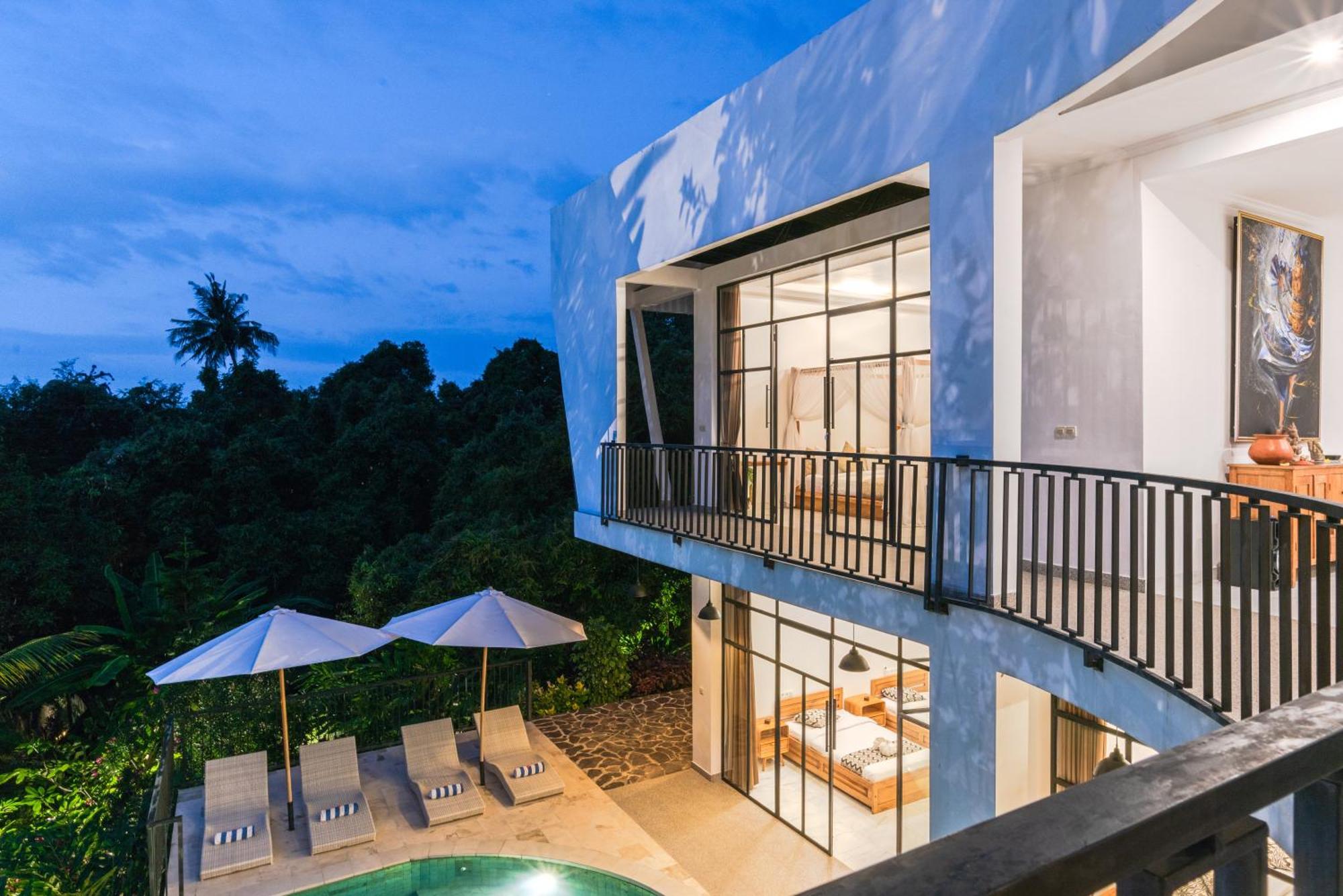 Вилла The Hacienda Lovina Экстерьер фото